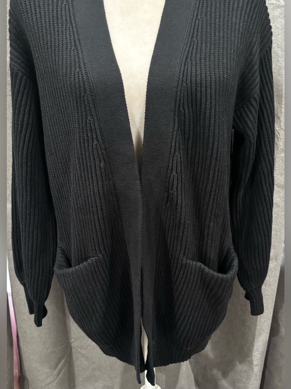 NWT Quince 100% Organic Cotton Oversized Cardigan Black Small Casual Minimalist - Picture 5 of 14